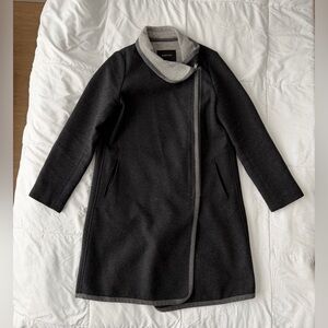 Aritzia Babaton Cormac Wool Coat Women's S Dark Gray Wrap Pockets Side Zip